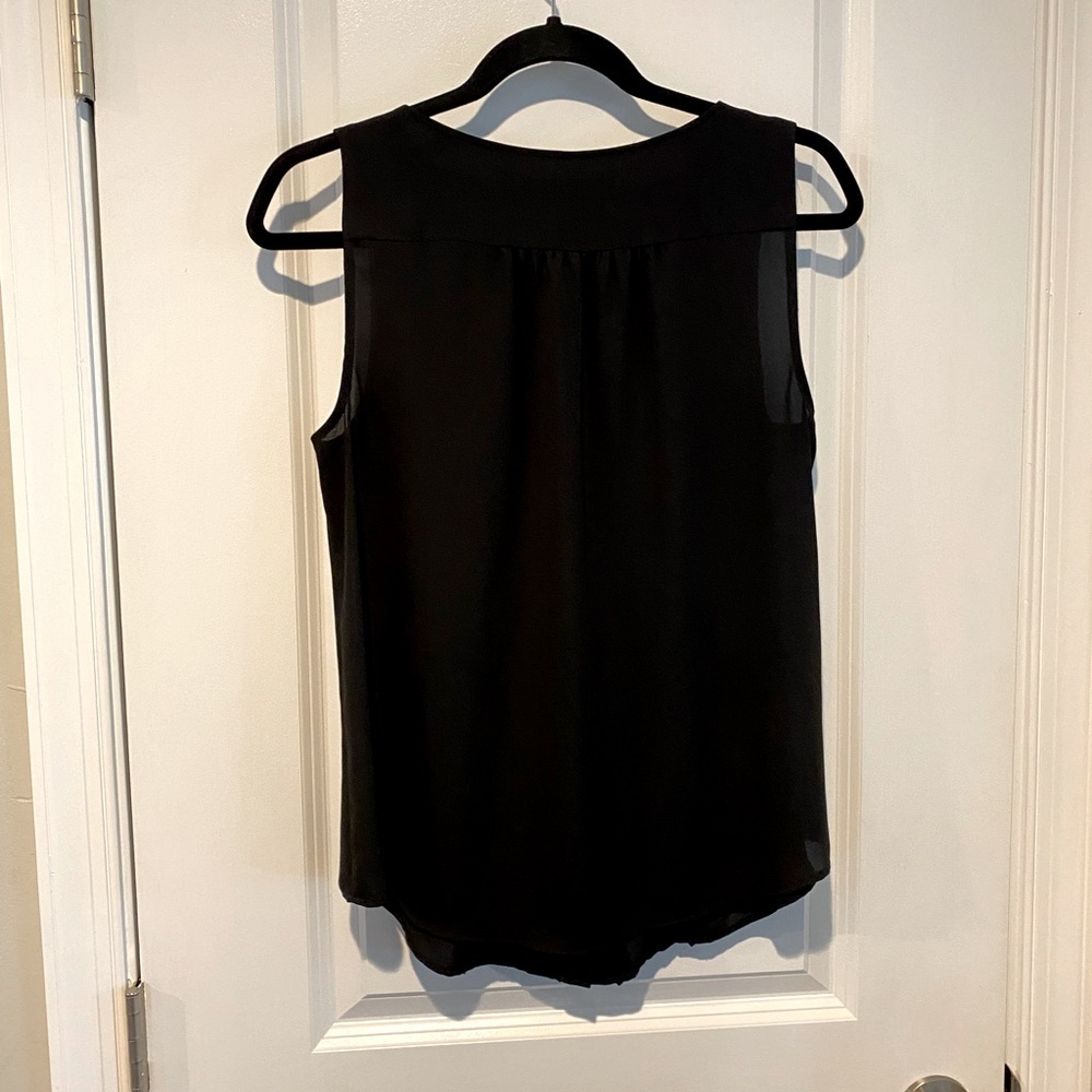 LOFT Black Blouse with Ruffle Front Sleeveless Top Shirt Medium Petite - Picture 2 of 2